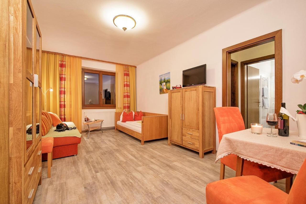 Theresienhof Petschnitzen Extérieur photo